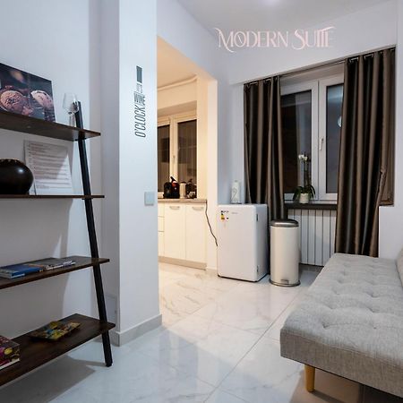 Maera Suites Central Bucureşti Ngoại thất bức ảnh